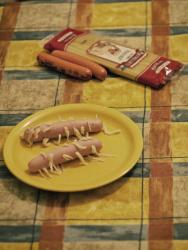 название картинки Червяки-спагеттины в сосисках