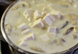 Чешский суп в хлебе