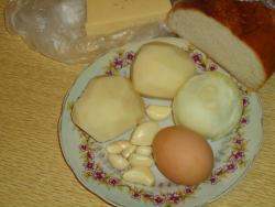 Чесночный суп с гренками по-чешски