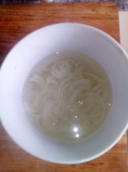 название картинки Чикен ролл с капустой и огурцами