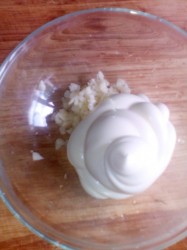 название картинки Чикен ролл с капустой и огурцами