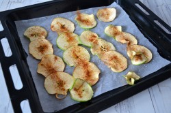 Яблочные чипсы в домашних условиях