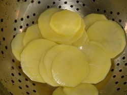 Чипсы в микроволновке за 5 минут - шаг 4