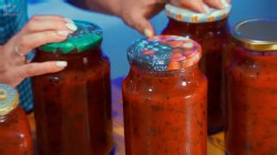 Чёрная смородина перетертая с сахаром без термообработки