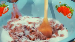 Чёрная смородина перетертая с сахаром без термообработки