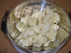 Цветная капуста в кляре на газированной минеральной воде