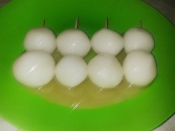 Данго с ванильным соусом - шаг 6