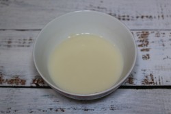 Декупаж пасхальных яиц цветными салфетками - шаг 3