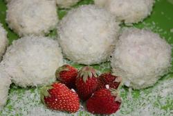 Десерт Раффаэлло с клубникой - шаг 15 Десерт Раффаэлло с клубникой - шаг 15