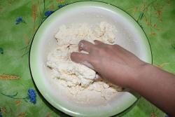 Десерт Раффаэлло с клубникой - шаг 8 Десерт Раффаэлло с клубникой - шаг 8