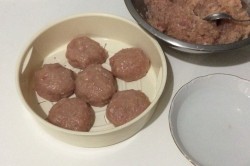 Диетические куриные котлеты на пару