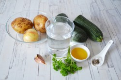 Диетический суп из кабачков