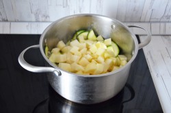 Диетический суп из кабачков