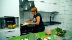 название картинки долма с начинкой из мясного фарша, риса, лука и зелени