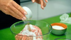 название картинки долма с начинкой из мясного фарша, риса, лука и зелени