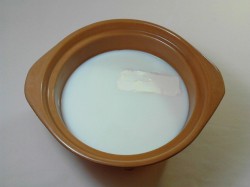 Мороженое из молока и сахара - шаг 2