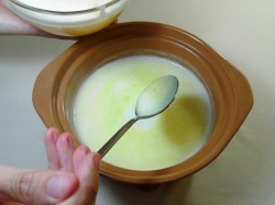 Мороженое из молока и сахара - шаг 6