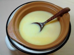 Мороженое из молока и сахара - шаг 7