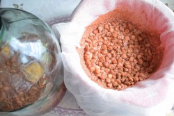 название картинки Домашнее ягодное вино из ягод