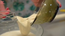 Домашние классические блины на молоке