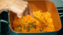 Пирожки с капустно морковной начинкой