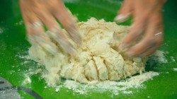 Пирожки с капустно морковной начинкой