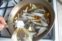 Шпроты из кильки домашние на зиму - шаг 5 Шпроты из кильки домашние на зиму - шаг 5