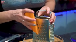 Куриный суп с картошкой и клецками