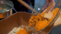 Куриный суп с картошкой и клецками