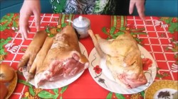 название картинки Домашний холодец со свининой и петухом