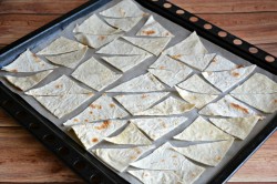 Домашние чипсы из лаваша в духовке