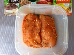 название картинки Буженина из индейки в фольге в мультиварке