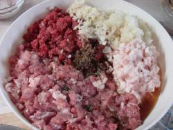 Домашняя колбаса в духовке