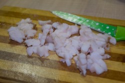 Свиная колбаса с курином филе в фольге в духовке - шаг 4 Свиная колбаса с курином филе в фольге в духовке - шаг 4