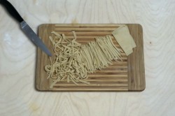 название картинки Домашняя лапша для супа