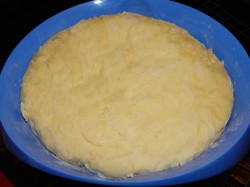 название картинки Дрожжевое тесто на сухом молоке