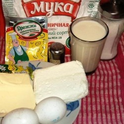 Дрожжевое творожное тесто с творогом