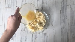 название картинки Дрожжевой пирог с сыром