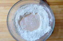 название картинки Дрожжевой хлеб без замеса