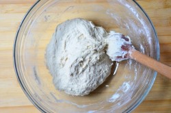 название картинки Дрожжевой хлеб без замеса