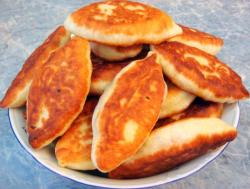 Постные жареные пирожки на сухих дрожжах за 15 минут