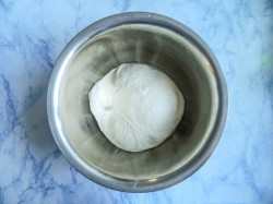 Дрожжевое тесто для жареных пирожков