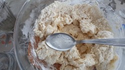 название картинки Два разных пирога из песочного теста