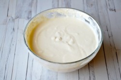 Творожно овсяная запеканка с черникой - шаг 4