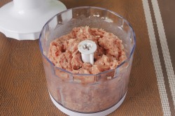 Ежики из фарша в сметане - шаг 2 Ежики из фарша в сметане - шаг 2