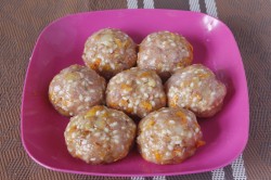 Ежики из фарша в сметане - шаг 6 Ежики из фарша в сметане - шаг 6