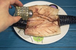 Фаршированная скумбрия в духовке