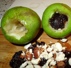 Фаршированные Груши в слоенном тесте