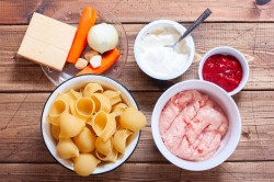 название картинки Фаршированные большие макароны с фаршем в духовке