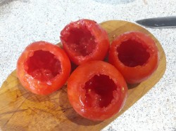 Помидоры фаршированные курицей сыром грибами в духовке